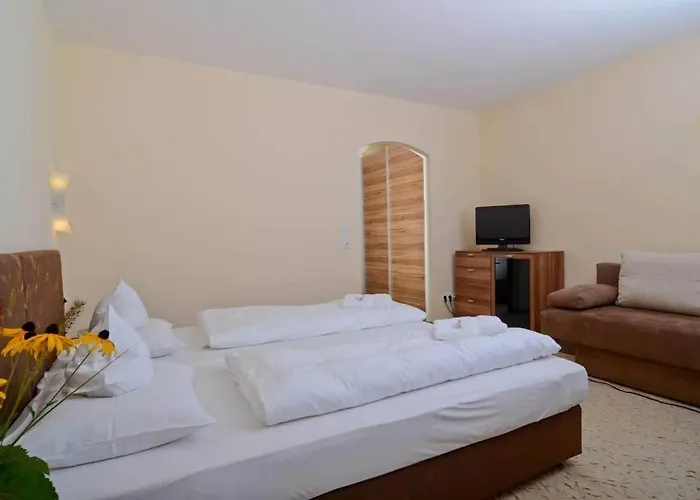 Sport- Und Wellnesshotel Odhof Отель