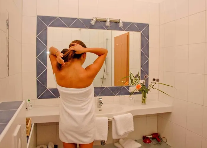 Отель Sport- Und Wellnesshotel Odhof Bobrach